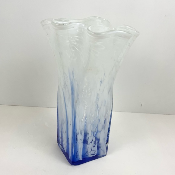 Handkerchief Vase White And Cobalt Blue Splatter Art Glass 9.25” Vase - Picture 5 of 15